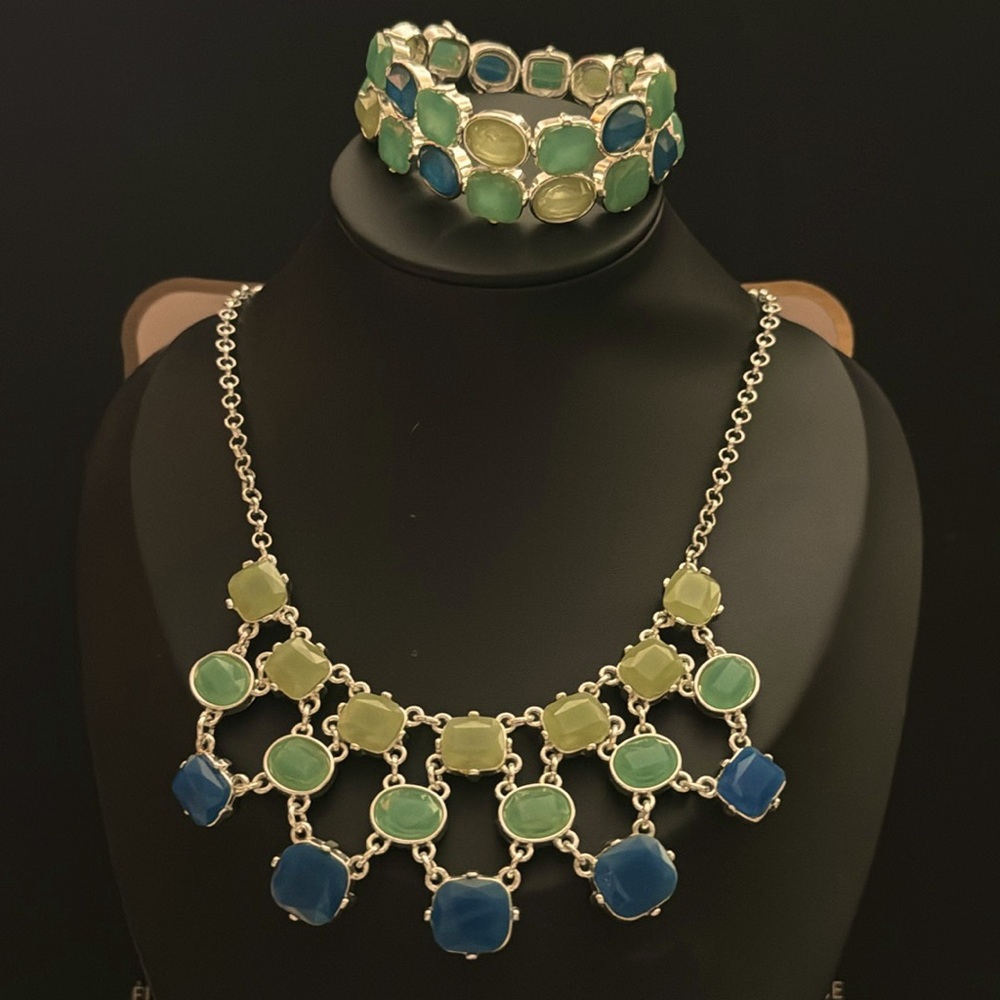 Liz Claiborne Necklace Bracelet Set Silver Blue Green